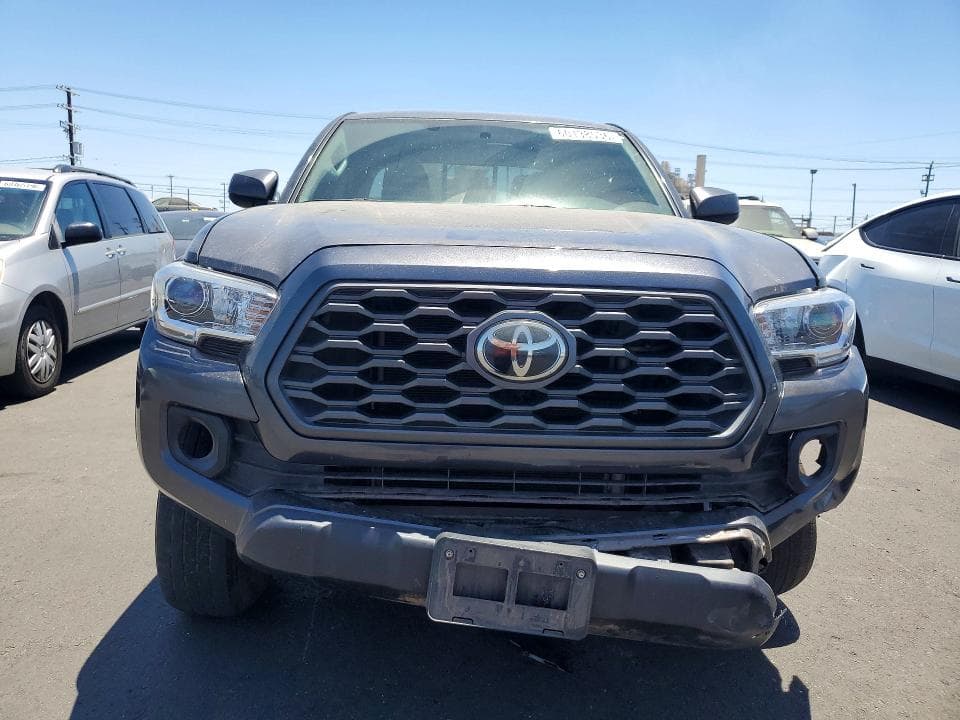 2017 TOYOTA TACOMA SR5 V6 SR5 V6 5