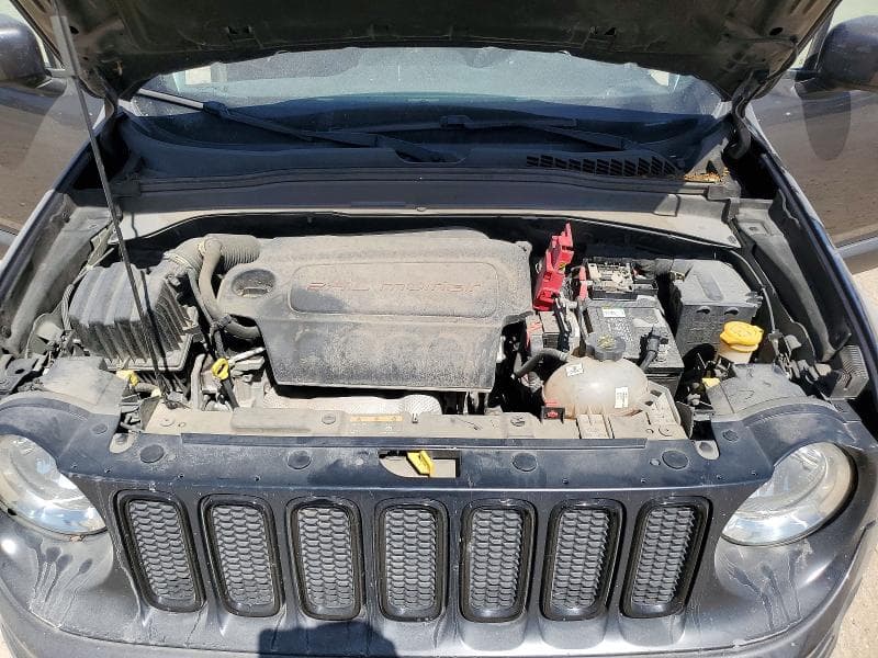 2018 JEEP RENEGADE LATITUDE 11