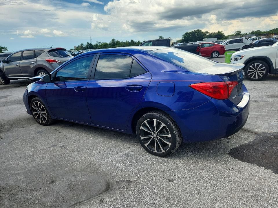 2017 TOYOTA COROLLA SE 2
