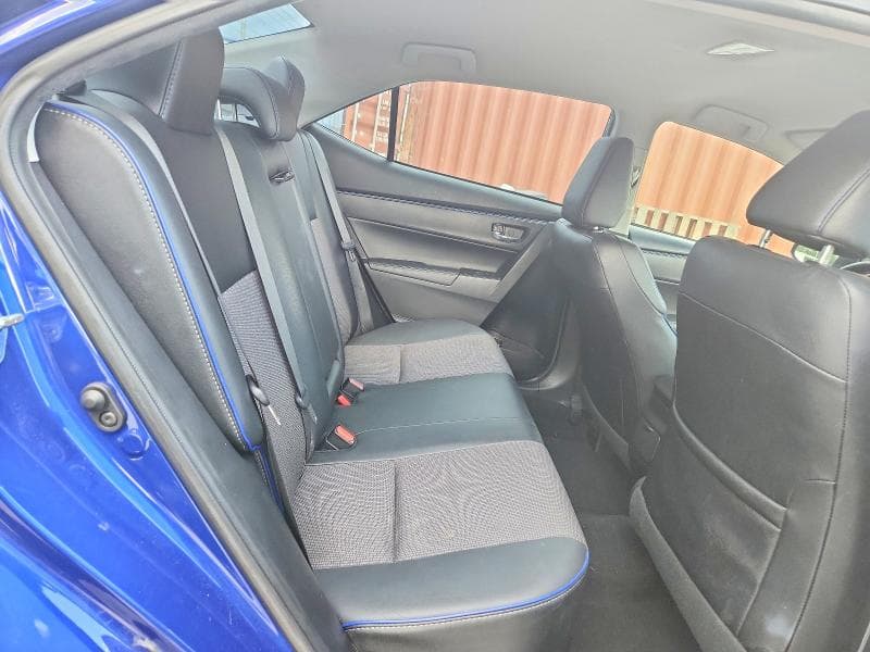 2017 TOYOTA COROLLA SE 10