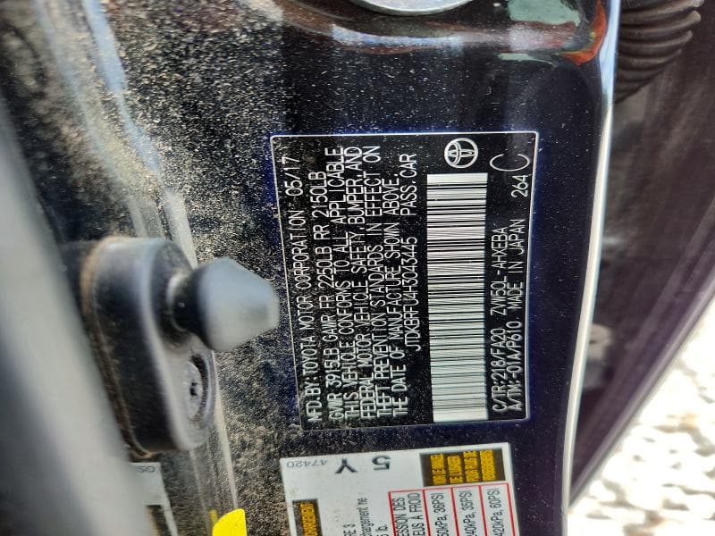 2017 TOYOTA PRIUS TWO 12