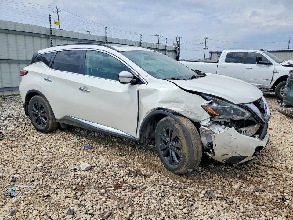 2018 NISSAN MURANO SV 4