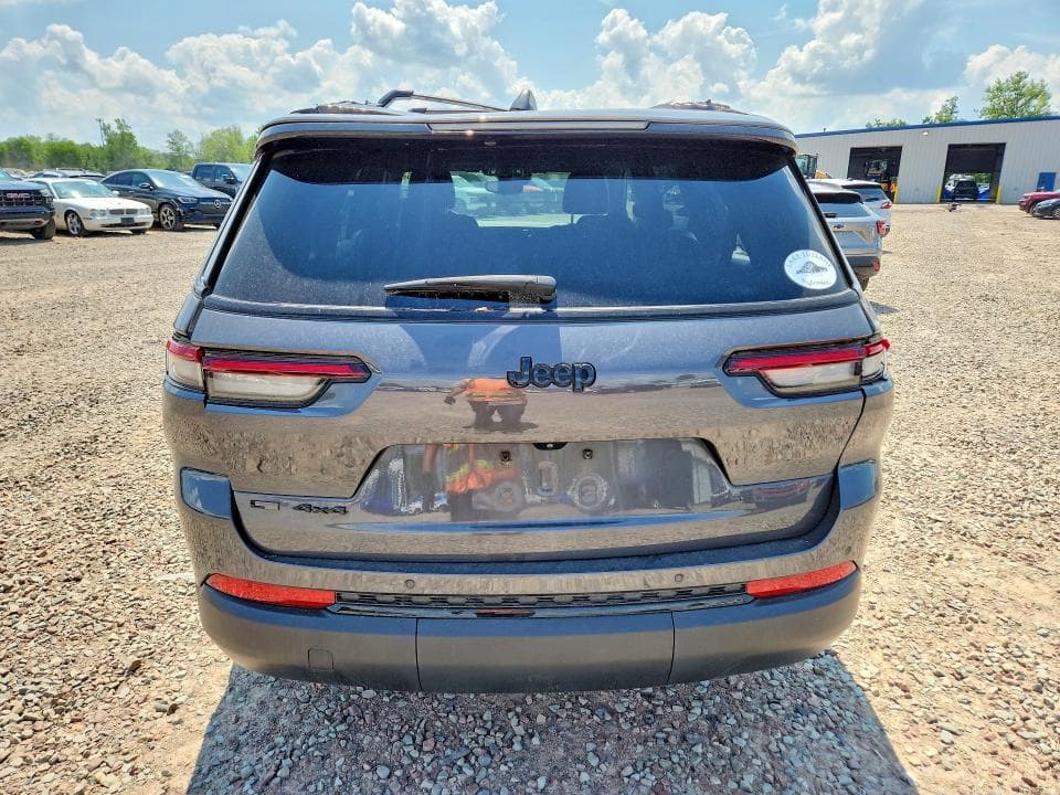 2023 JEEP GRAND CHEROKEE L LAREDO 6