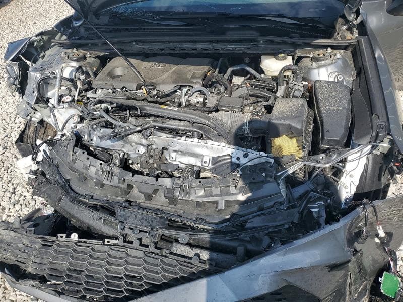 2025 TOYOTA CAMRY SE 11