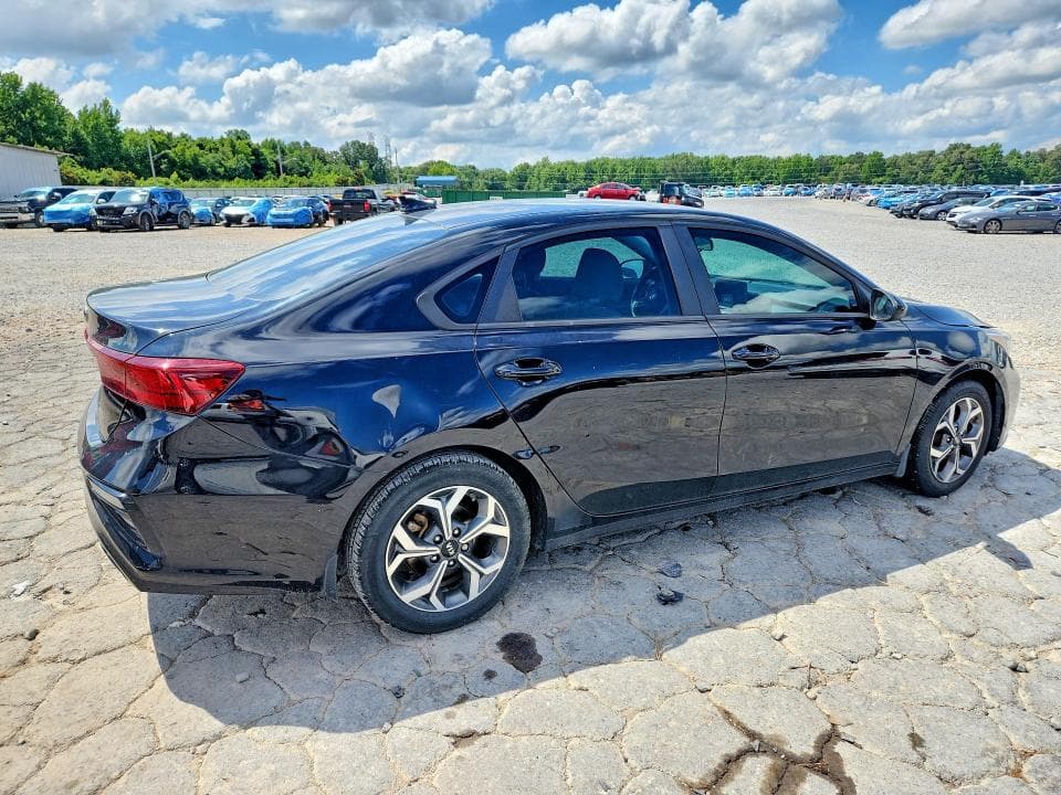 2021 KIA FORTE LXS 3