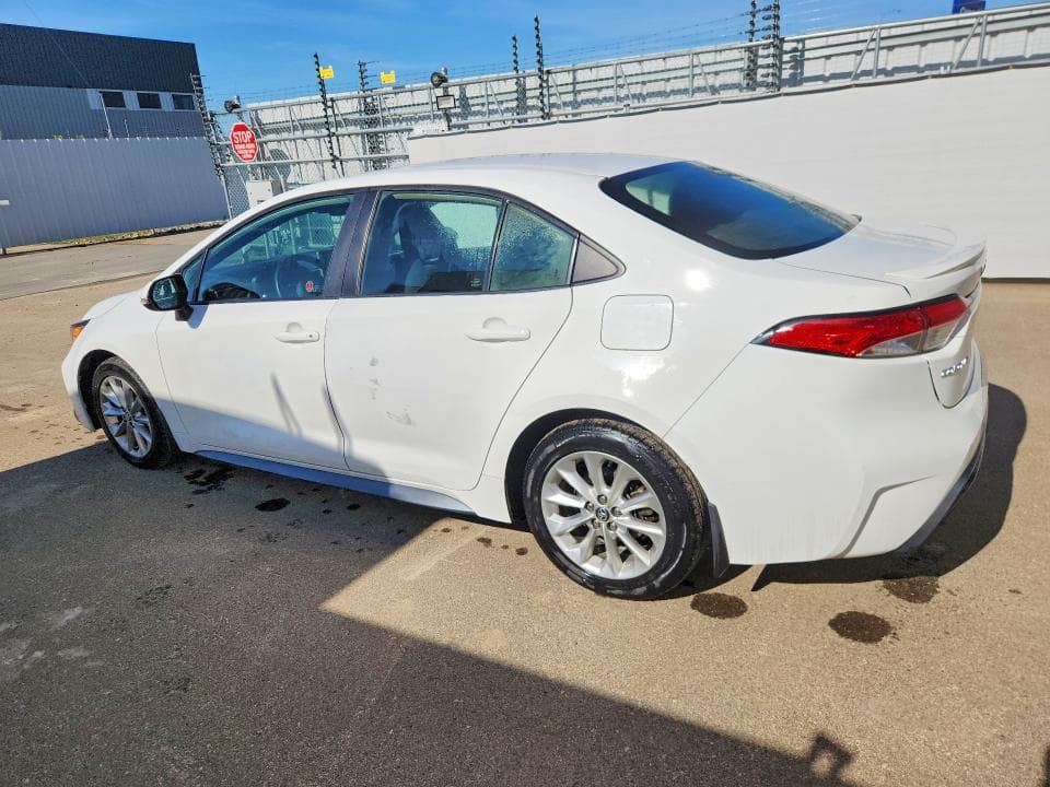 2021 TOYOTA COROLLA SE SE 2
