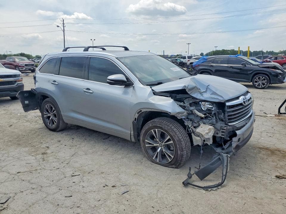 2016 TOYOTA HIGHLANDER XLE XLE 4