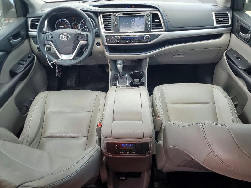 2016 TOYOTA HIGHLANDER XLE XLE 8