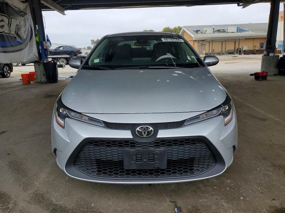 2022 TOYOTA COROLLA LE 5