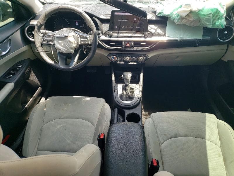 2023 KIA FORTE LXS 8