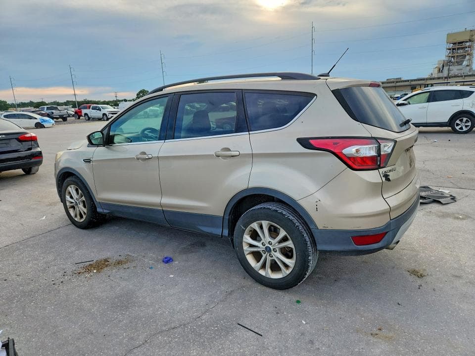 2018 FORD ESCAPE SE SE 2