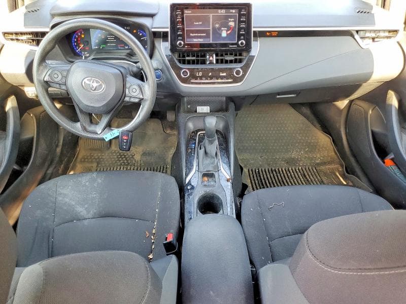 2021 TOYOTA COROLLA LE LE 8