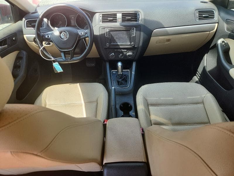 2017 VOLKSWAGEN JETTA SE SE 8