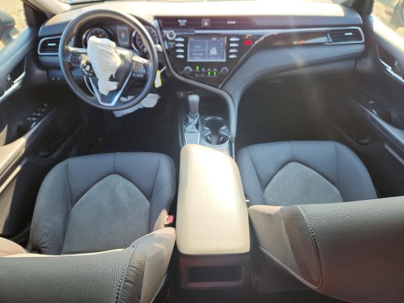 2019 TOYOTA CAMRY LE 8