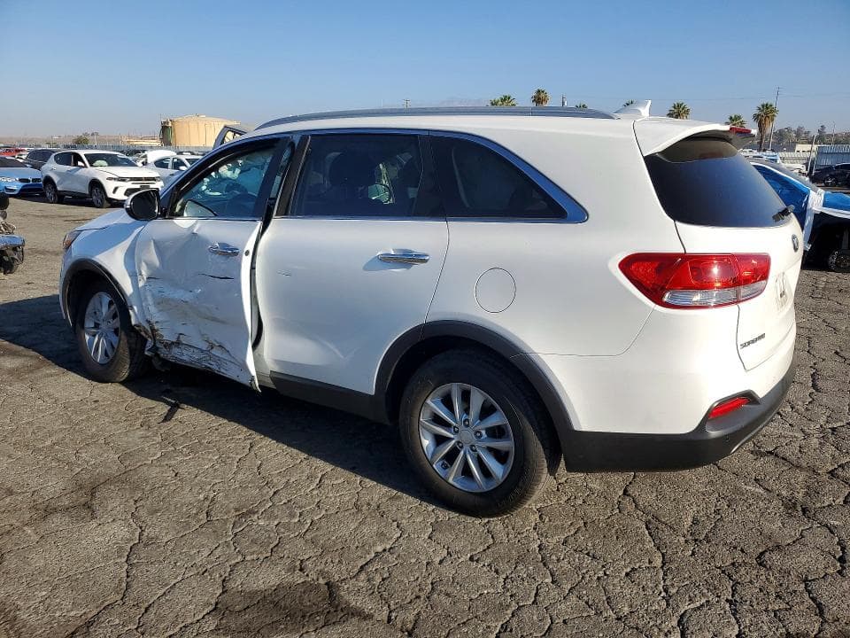 2018 KIA SORENTO LX 2