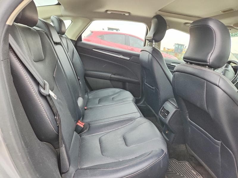 2018 FORD FUSION TITANIUM/PLATINUM 10