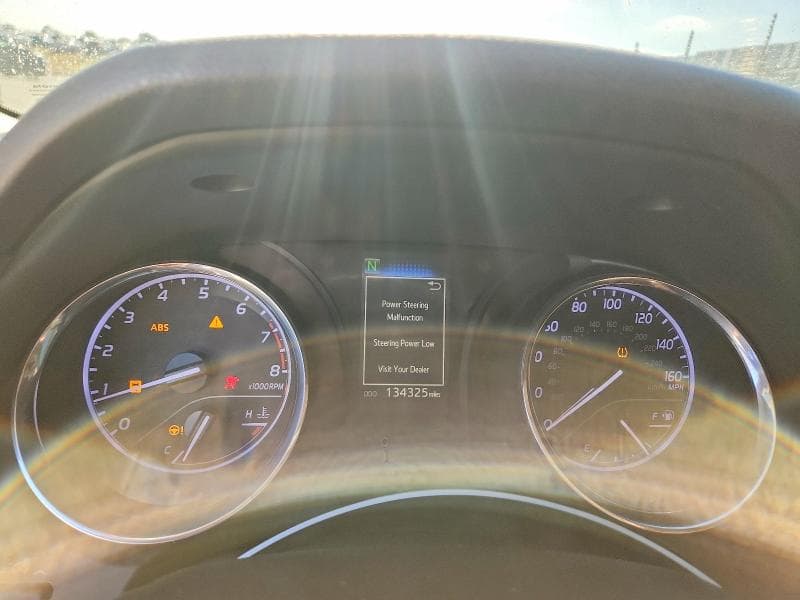 2019 TOYOTA CAMRY LE 9