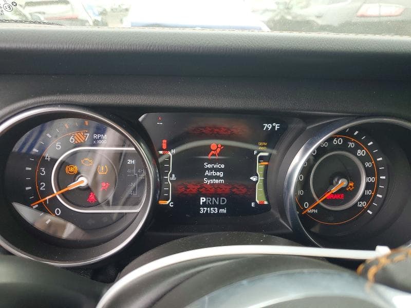 2021 JEEP WRANGLER UNLIMITED SAHARA 9
