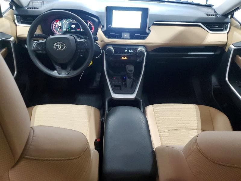 2025 TOYOTA RAV4 LE 8