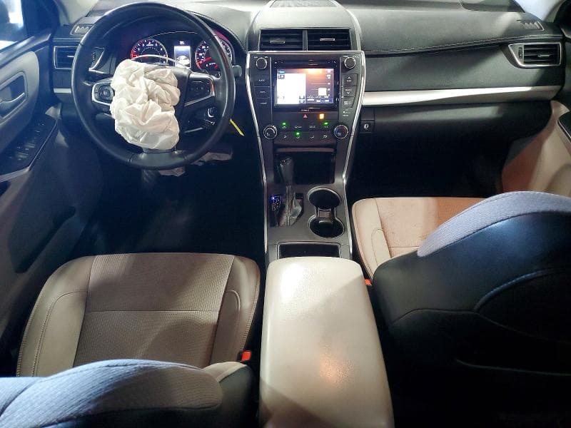 2017 TOYOTA CAMRY SE 8