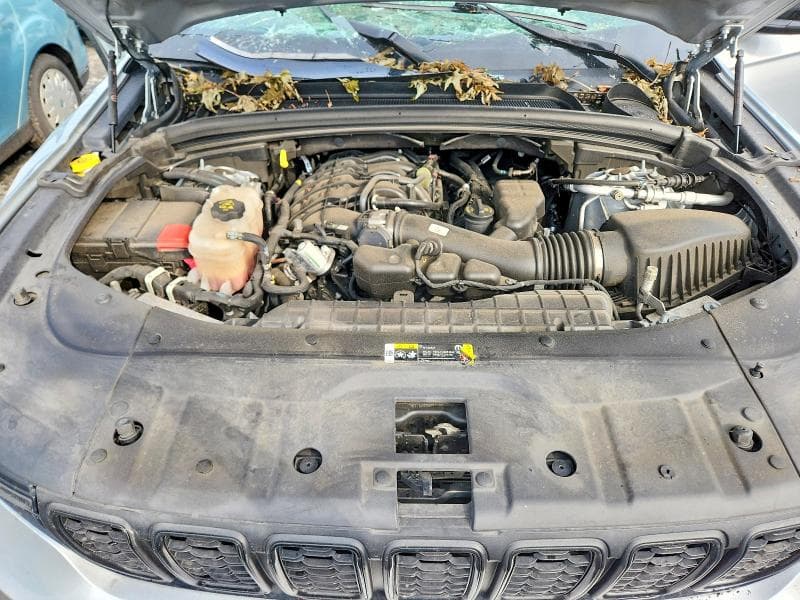 2023 JEEP GRAND CHEROKEE L LAREDO 12