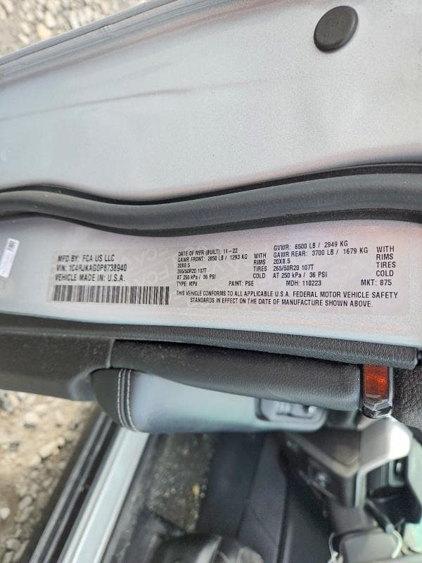 2023 JEEP GRAND CHEROKEE L LAREDO 13