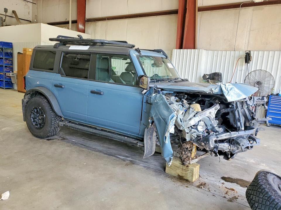 2022 FORD BRONCO BASE 4