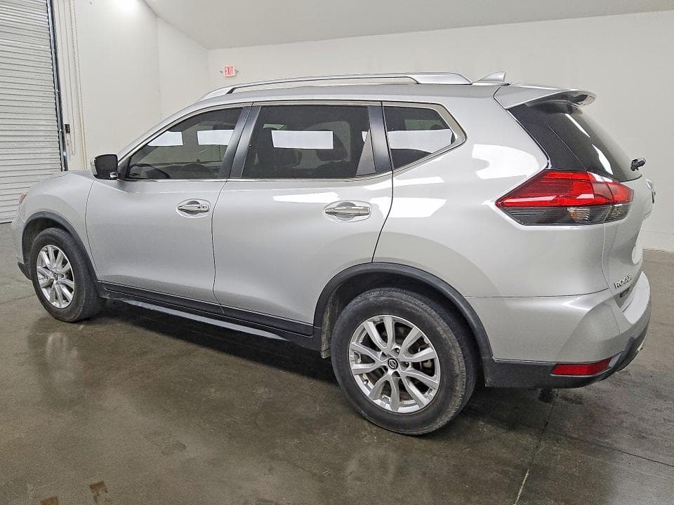 2017 NISSAN ROGUE SV 2