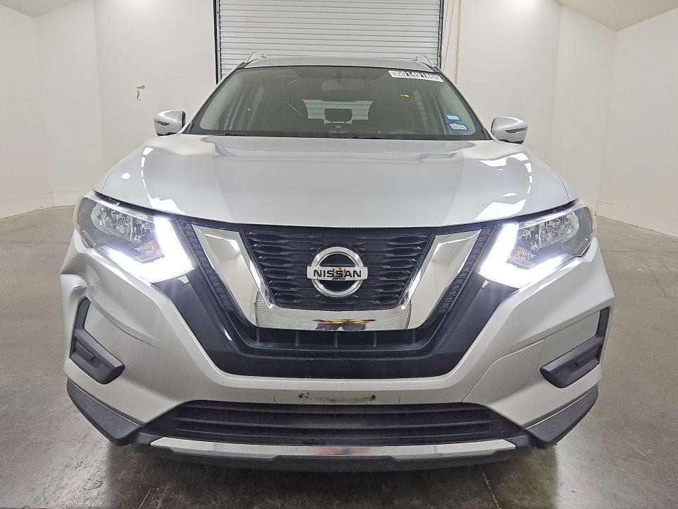 2017 NISSAN ROGUE SV 5