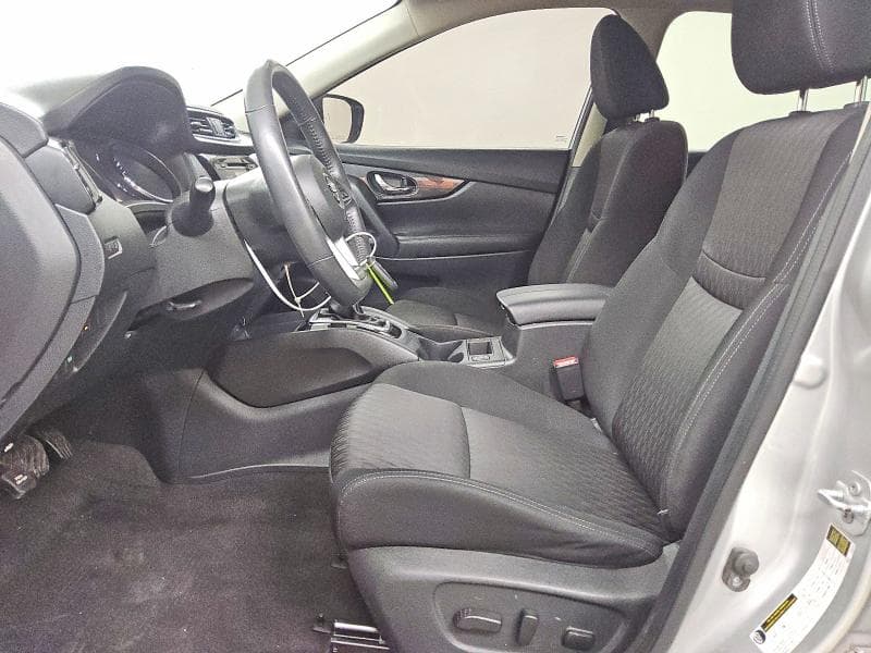 2017 NISSAN ROGUE SV 7