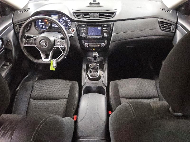 2017 NISSAN ROGUE SV 8