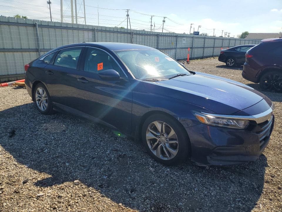 2018 HONDA ACCORD LX 4
