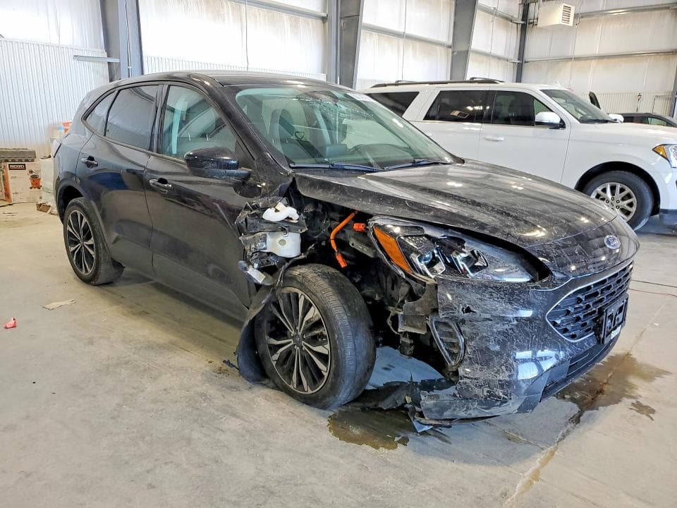 2021 FORD ESCAPE SE SE 4