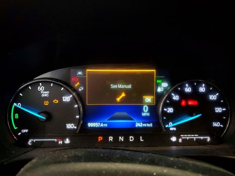 2021 FORD ESCAPE SE SE 9