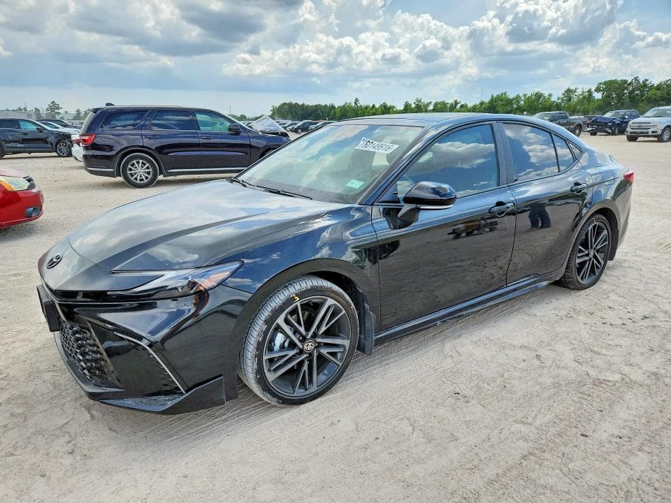 2026 TOYOTA CAMRY XSE - 1