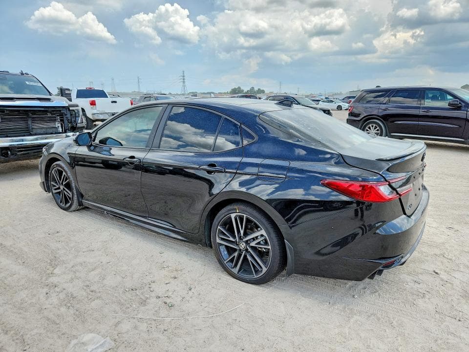 2026 TOYOTA CAMRY XSE 2