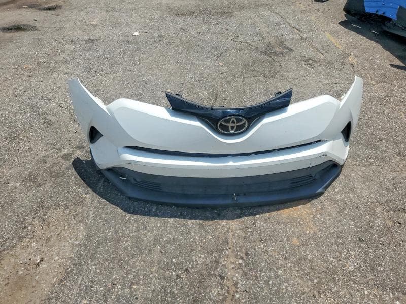 2019 TOYOTA C-HR LIMITED LIMITED 12