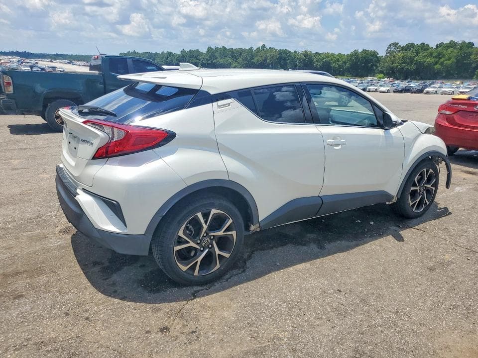 2019 TOYOTA C-HR LIMITED LIMITED 3