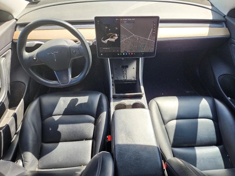 2018 TESLA MODEL 3 8