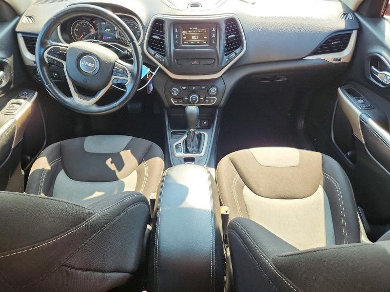 2018 JEEP CHEROKEE LATITUDE 8