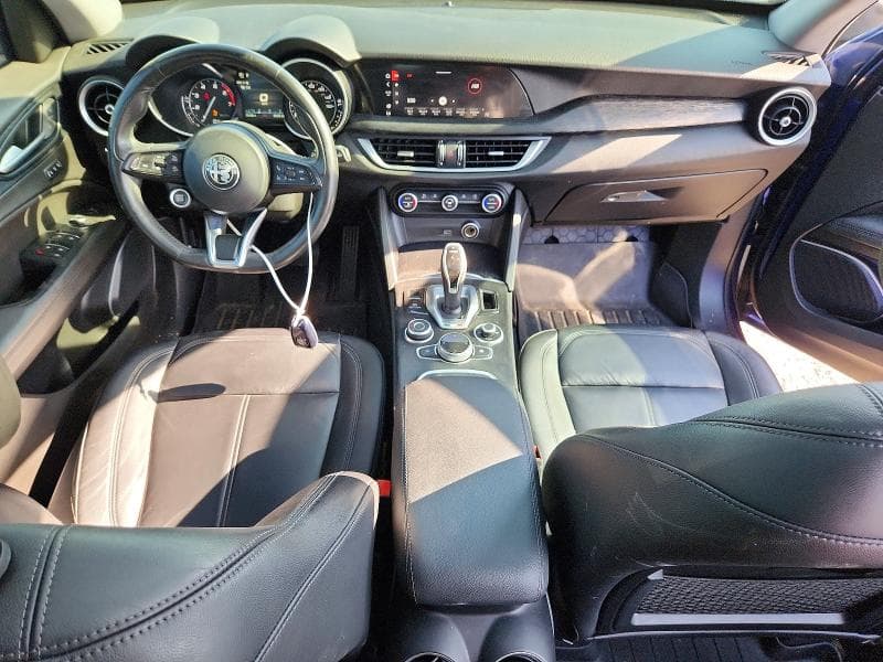 2020 ALFA ROMEO STELVIO 8