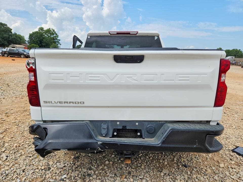 2020 CHEVROLET 1500 6