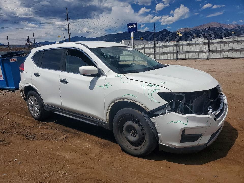 2017 NISSAN ROGUE S 4