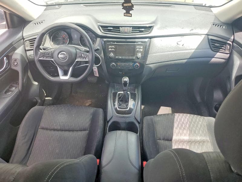 2017 NISSAN ROGUE S 8