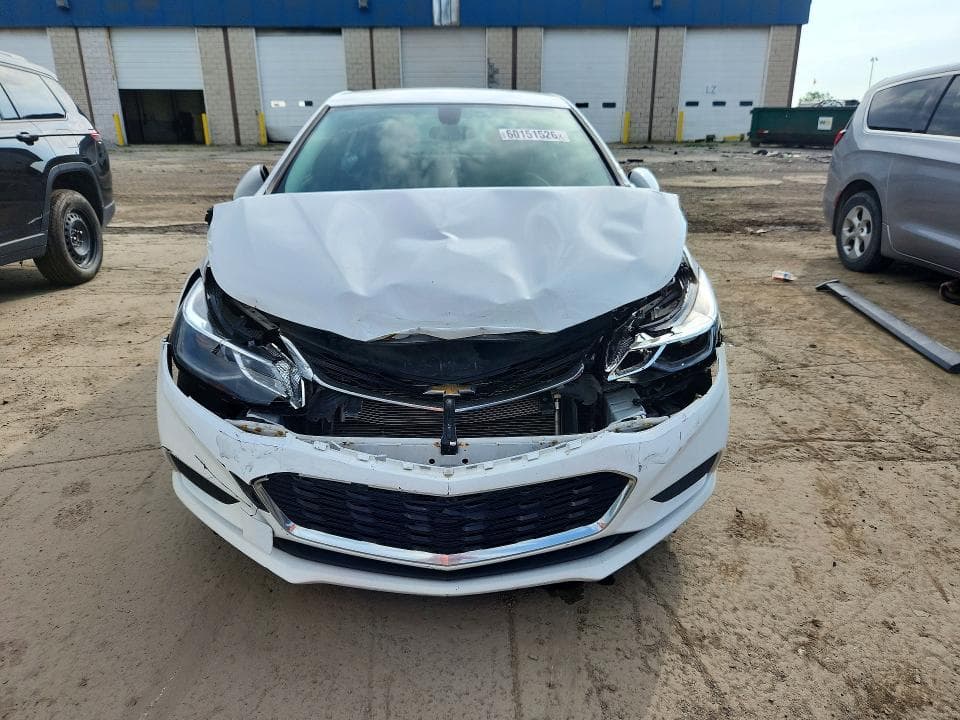 2017 CHEVROLET CRUZE LT 5