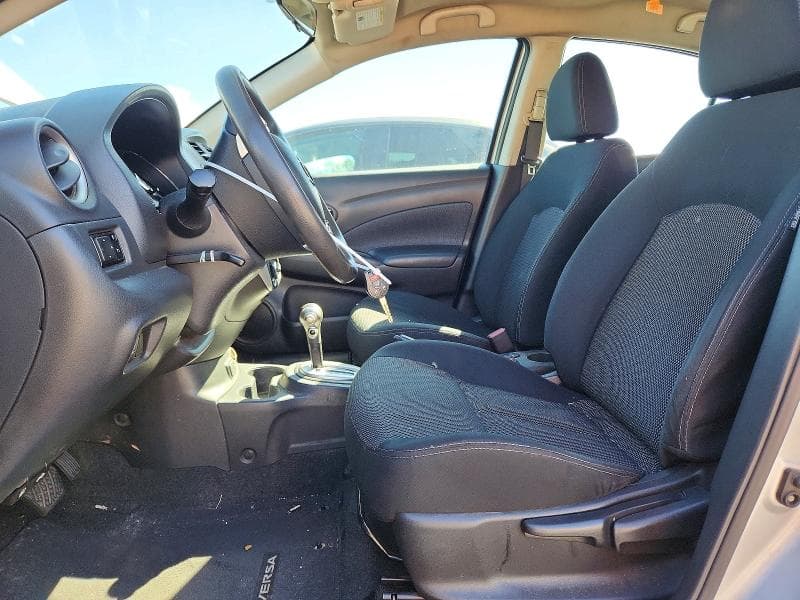 2019 NISSAN VERSA SV 7