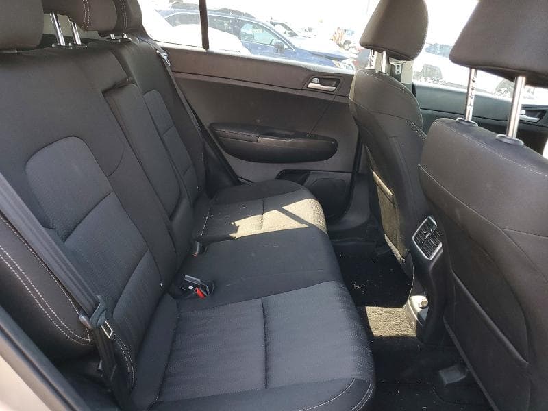 2021 KIA SPORTAGE LX 11
