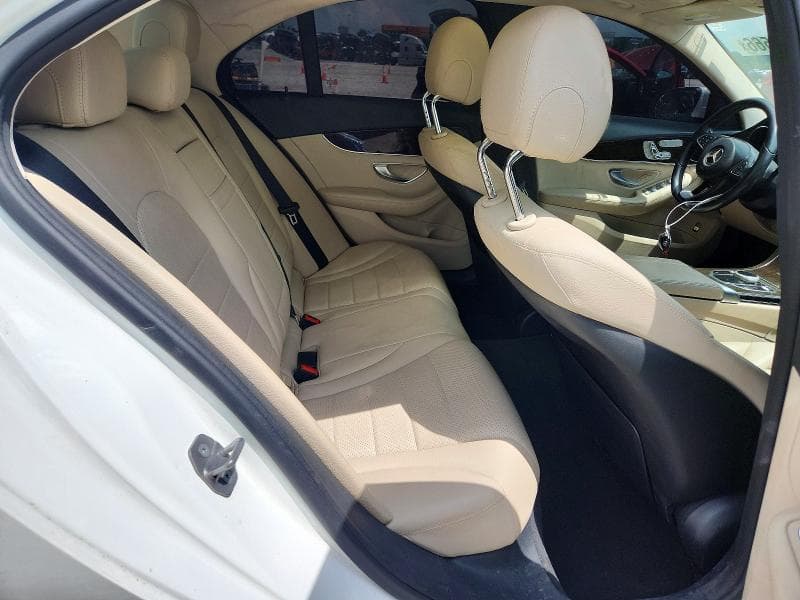 2018 MERCEDES-BENZ C 300 4MATIC 10