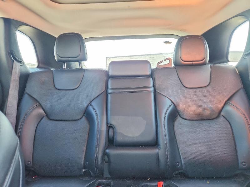 2019 JEEP CHEROKEE LIMITED 10