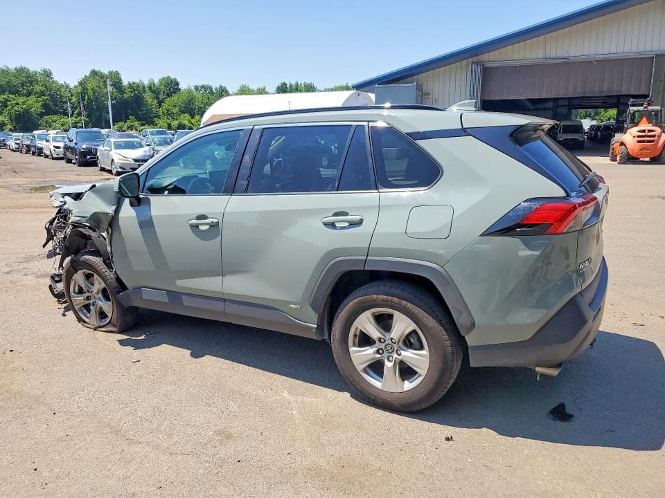 2020 TOYOTA RAV4 HYBRID XLE 2